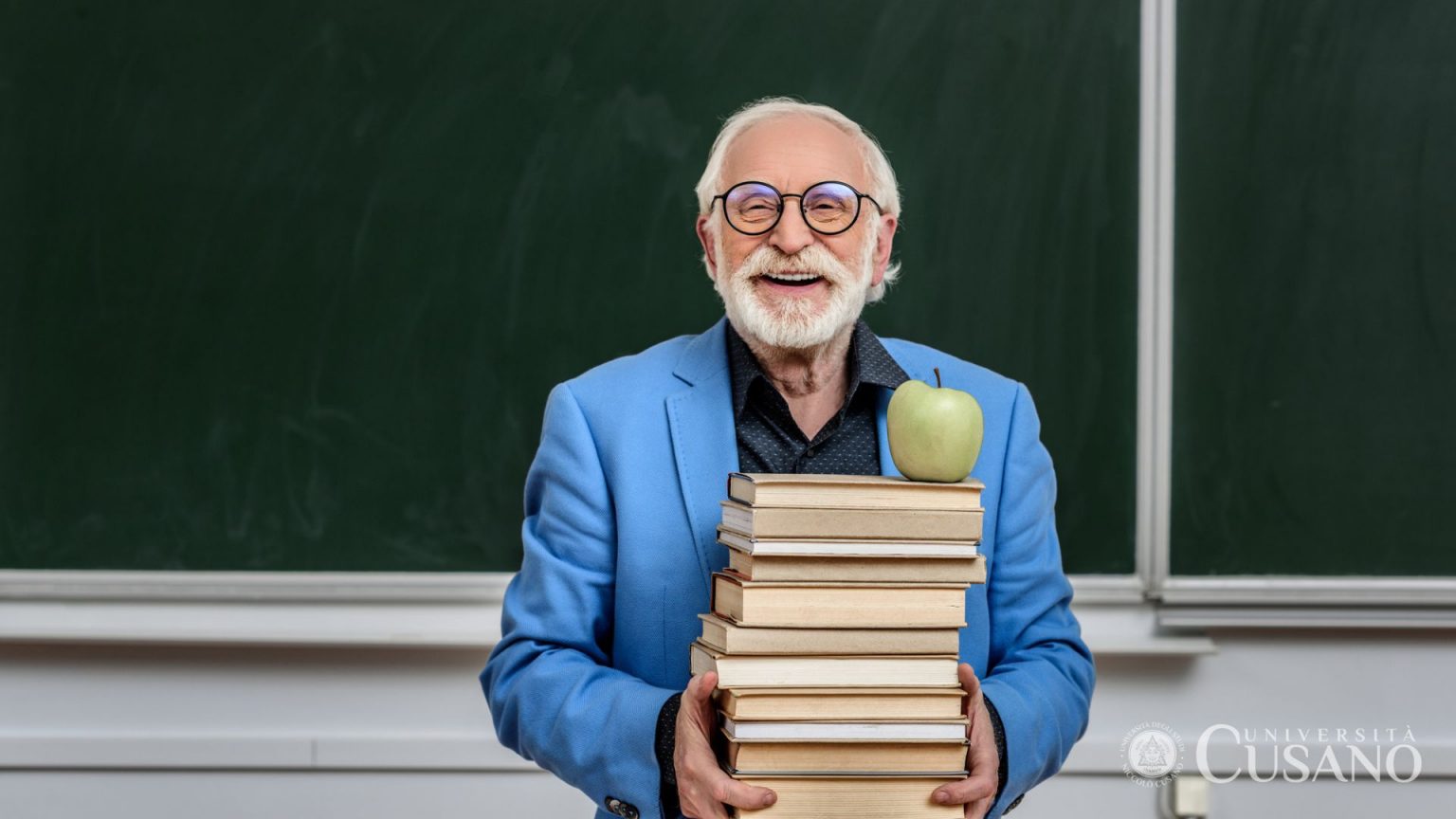 Diventare insegnante a 50 anni è possibile? Diventare insegnante a 50 anni è possibile?